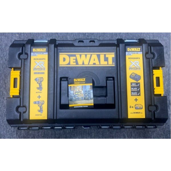 Dewalt Toughsystem DS150 Plastic Tool Case with Ashtray and Defoamer W55xW33.6xH15.8cm2